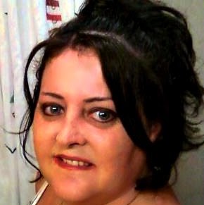 Lisa Bowers Photo 15