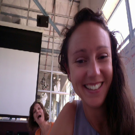 Sarah Strong Photo 26