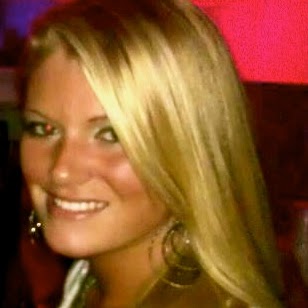 Julia Callahan Photo 26