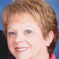 Stephanie Raby Photo 12