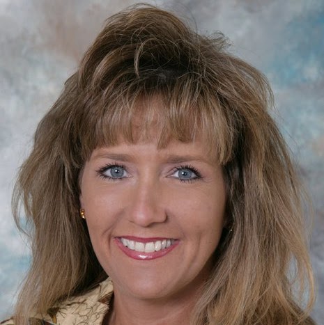 Linda Kelley Photo 20