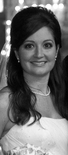 Julie Shannon Photo 25