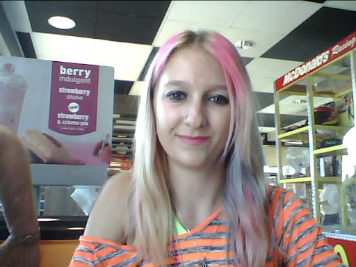 Melissa Ring Photo 15