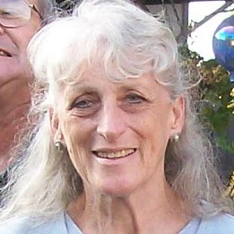 Rhonda Richards Photo 15