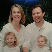 Kelly Follett Photo 8