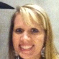 Tricia Holt Photo 16