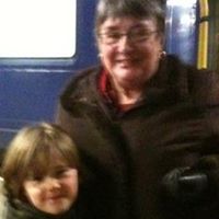 Maureen Sharp Photo 24