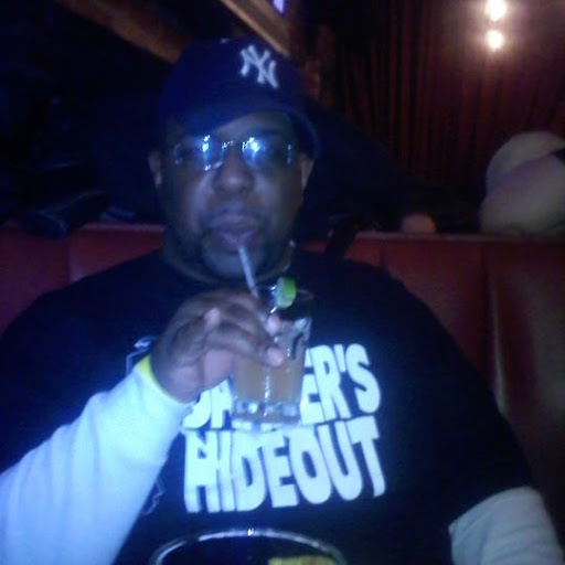 Darrell Taylor Photo 41