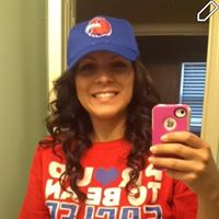 Erica Flores Photo 23