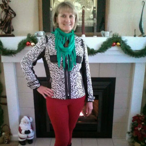 Marie Schrader Photo 13