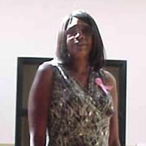 Paula Tucker Photo 19