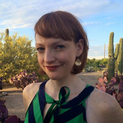Lindsay Robbins Photo 16