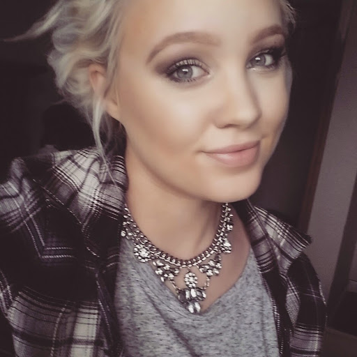 Amber Mcdaniel Photo 32