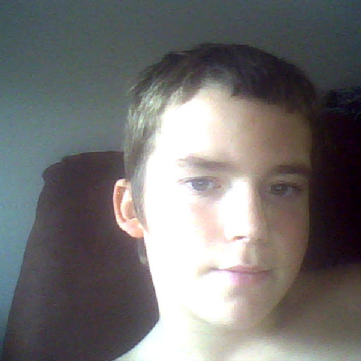Tyler Hunter Photo 17