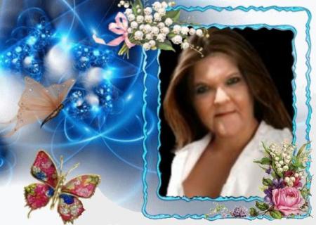 Debbie Ellis Photo 29
