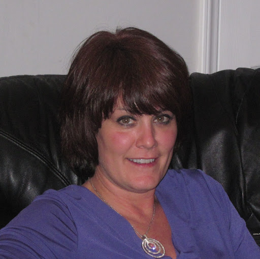 Christine Livingston Photo 18