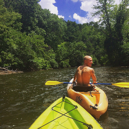 Travis Roberts Photo 19