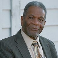 Harold Lyons Photo 20