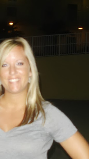 Michelle Head Photo 19