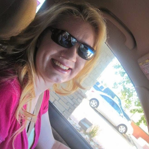 Tracy Thomas Photo 16