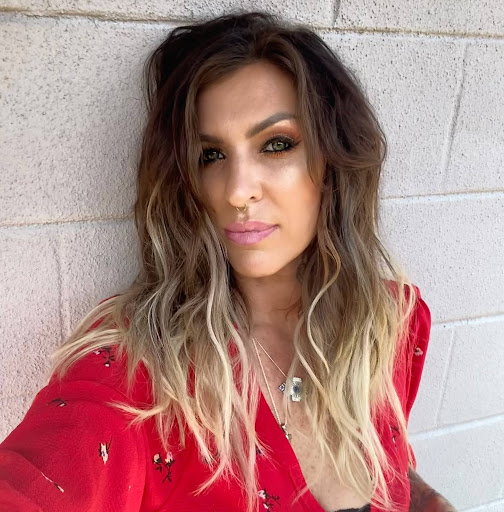 Jenny Newcomb Photo 5