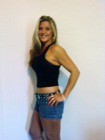 Angela Sargent Photo 31