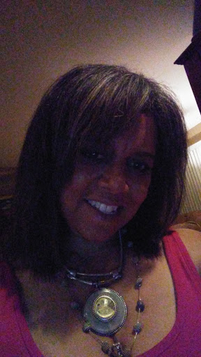 Christina Clemons Photo 24