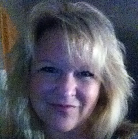 Colleen Richardson Photo 35