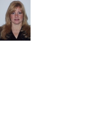 Bonnie Clark Photo 14