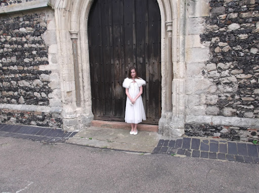 Victoria Fisher Photo 15