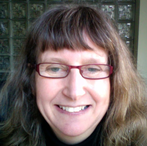 Julie Roach Photo 13