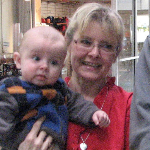 Brenda Andersen Photo 27