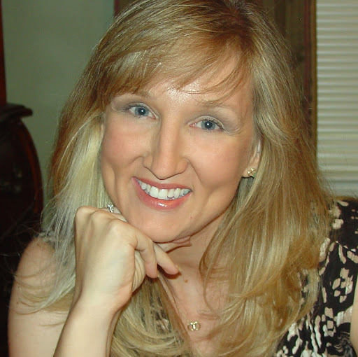 Angela Farmer Photo 23