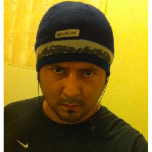 Israel Gomez Photo 35