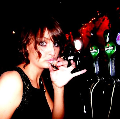 Karen O'Callaghan Photo 8