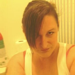 Catherine Reynolds Photo 21