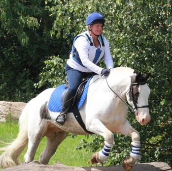 Tracey George Photo 32