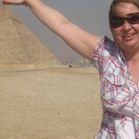 Julia Ashton Photo 6