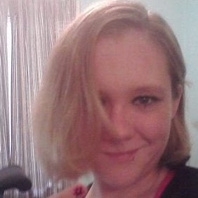 Elizabeth Pruitt Photo 21