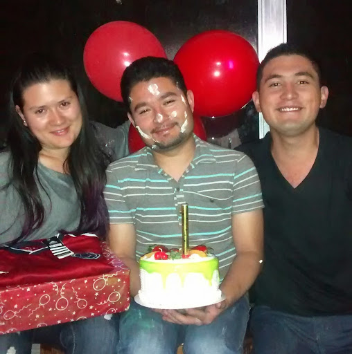 Richard Cardona Photo 11