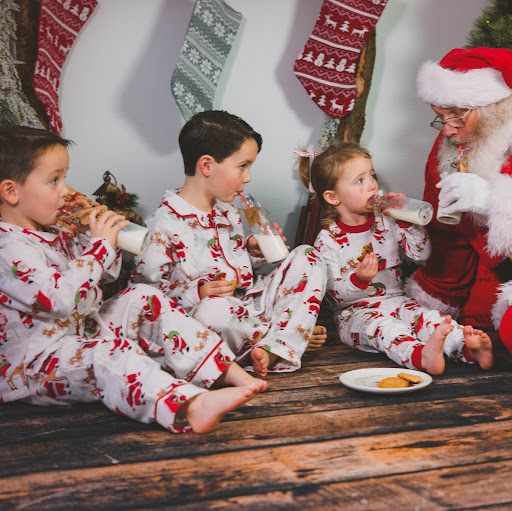 Jessica Dickinson Photo 13