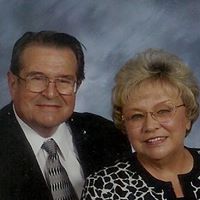 Elizabeth Agee Photo 11