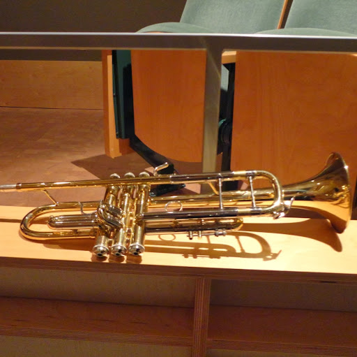 Kim Howe Photo 10 Kim Howe Photo 10