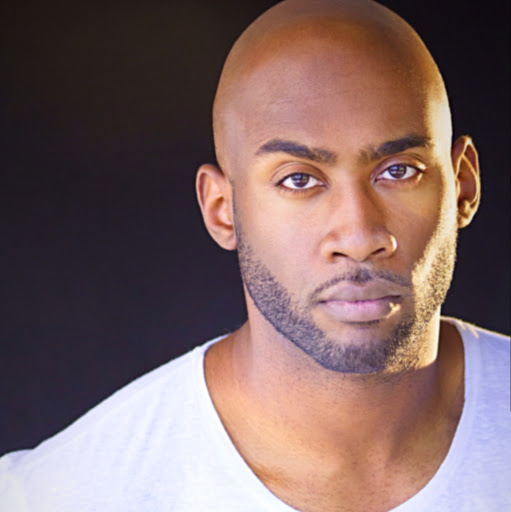 Darryl King Photo 30