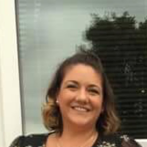 Julie Carney Photo 33