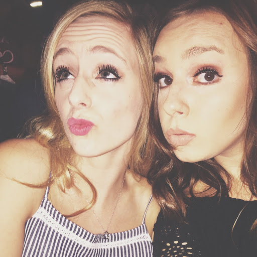 Shannon Rowe Photo 13