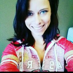 Jessica Larson Photo 35