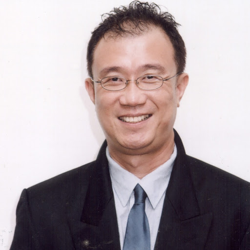 Derek Lew Photo 24