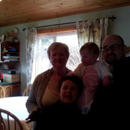 Anne O'Leary Photo 8