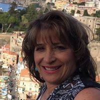 Julie Herrington Photo 20